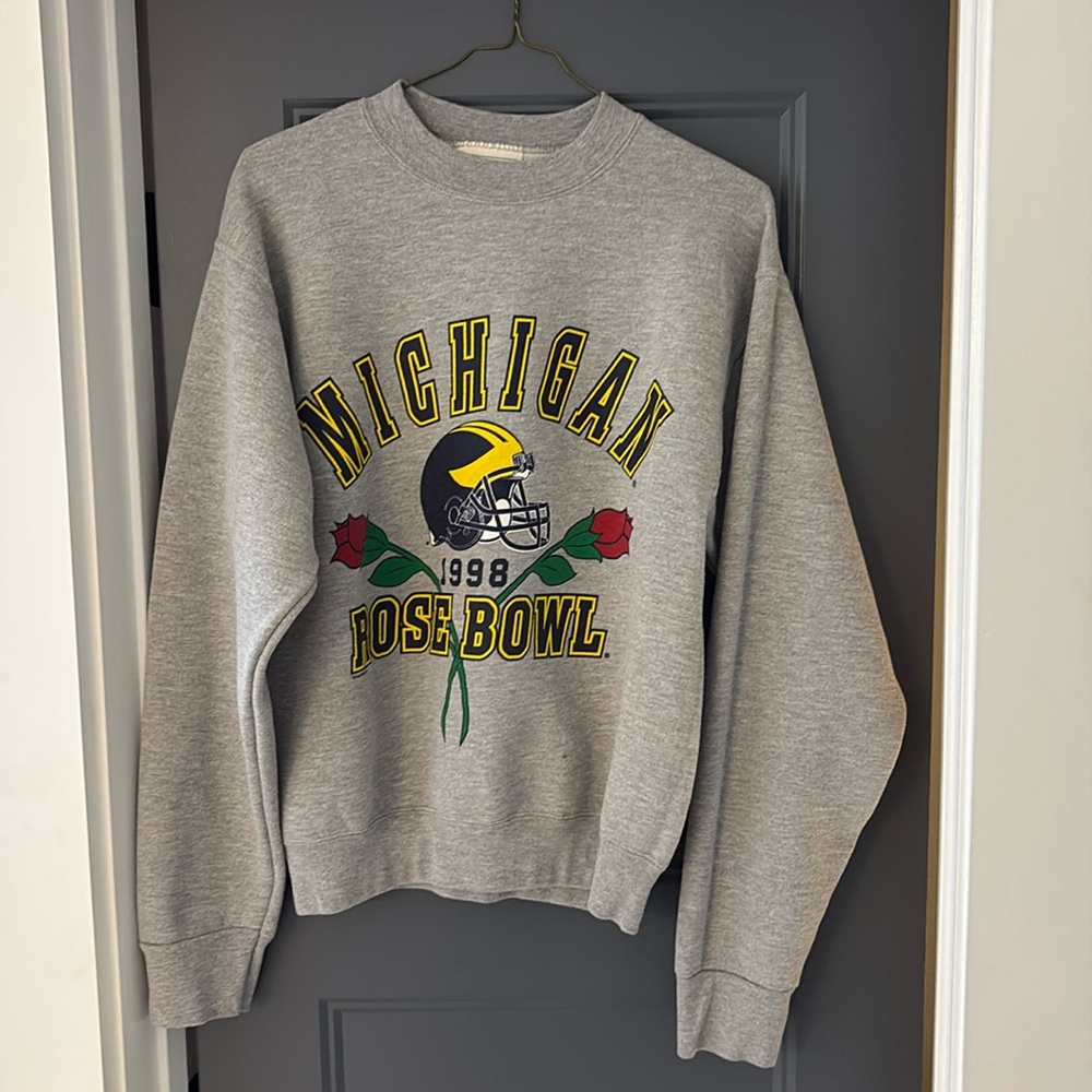 Lee Sport Vintage University of Michigan 1998 Rose Bowl Size Large.